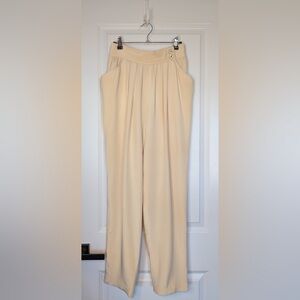 Vintage Oscar de la Renta Pleated Trousers Made in USA Cream Buttons Size 6